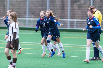 Bild 282 - wBJ VfL Pinneberg - St. Pauli : Ergebnis: 7:0 (Abbruch)